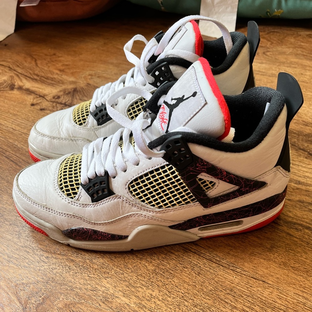Nike Air Jordan Retro 4 Flight Nostalgia Size 7.5